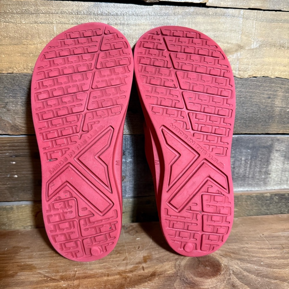 TELIC Energy Flip Flop Comfort Sandal Lightweight Waterproof Red Med W/9 M/8 USA - Picture 8 of 10